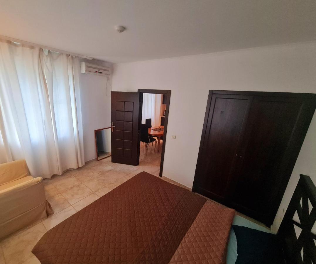 Apartment Almi - The Cliff Obzor Exteriér fotografie