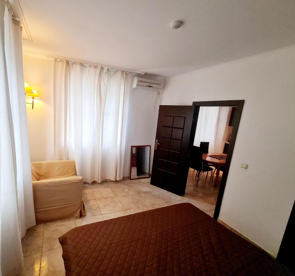 Apartment Almi - The Cliff Obzor Exteriér fotografie