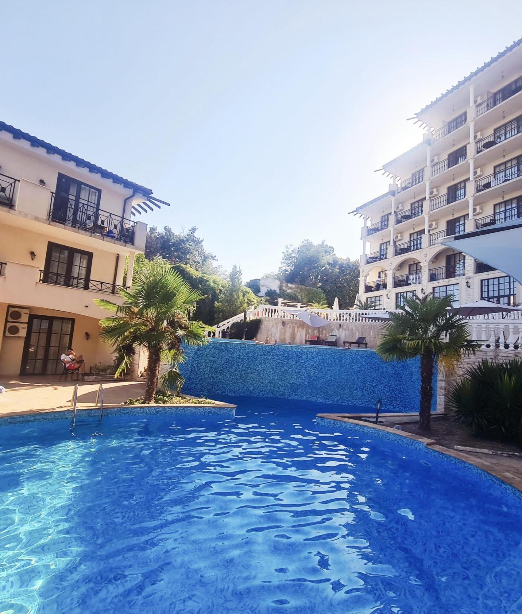 Apartment Almi - The Cliff Obzor Exteriér fotografie