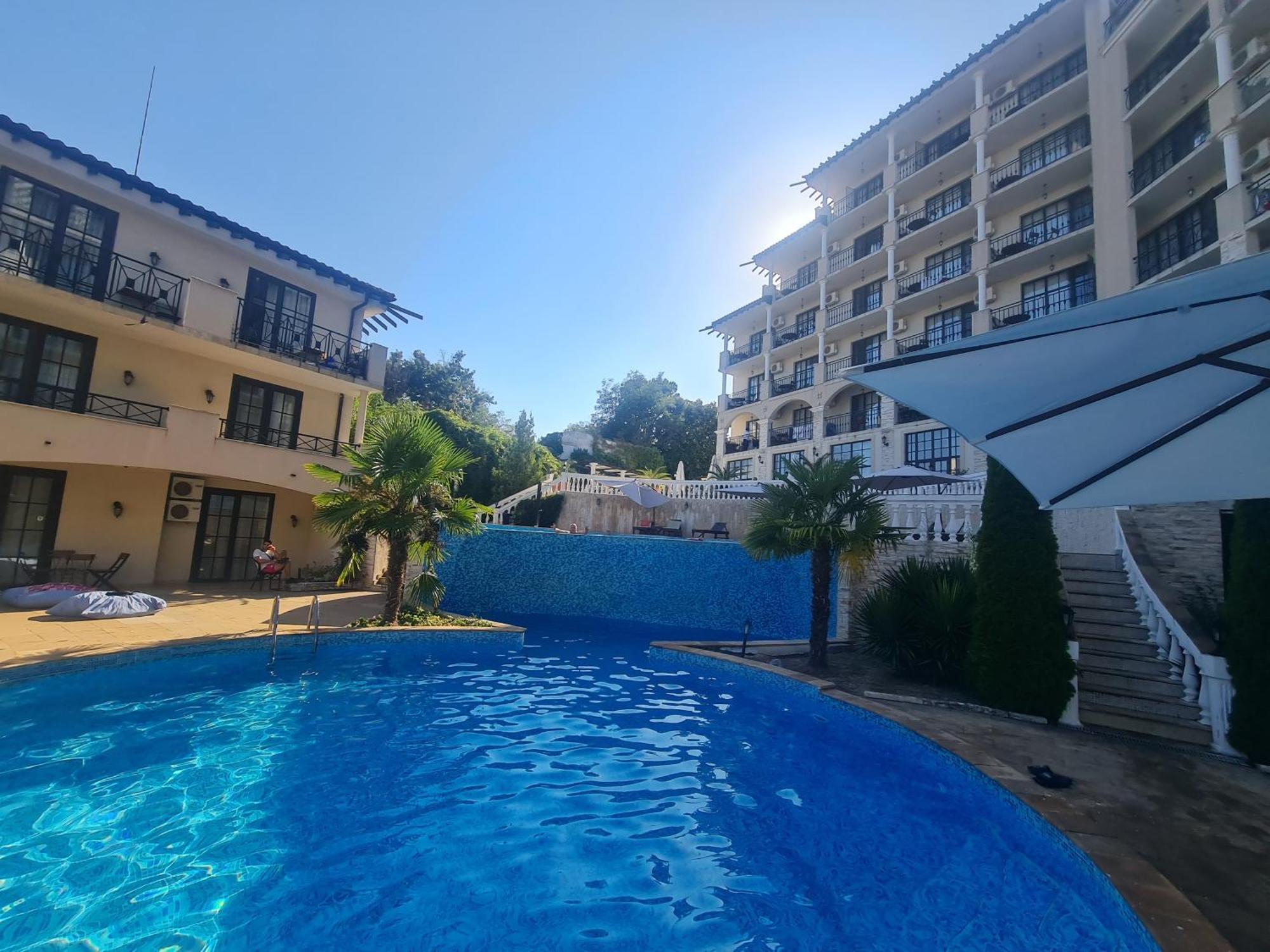 Apartment Almi - The Cliff Obzor Exteriér fotografie
